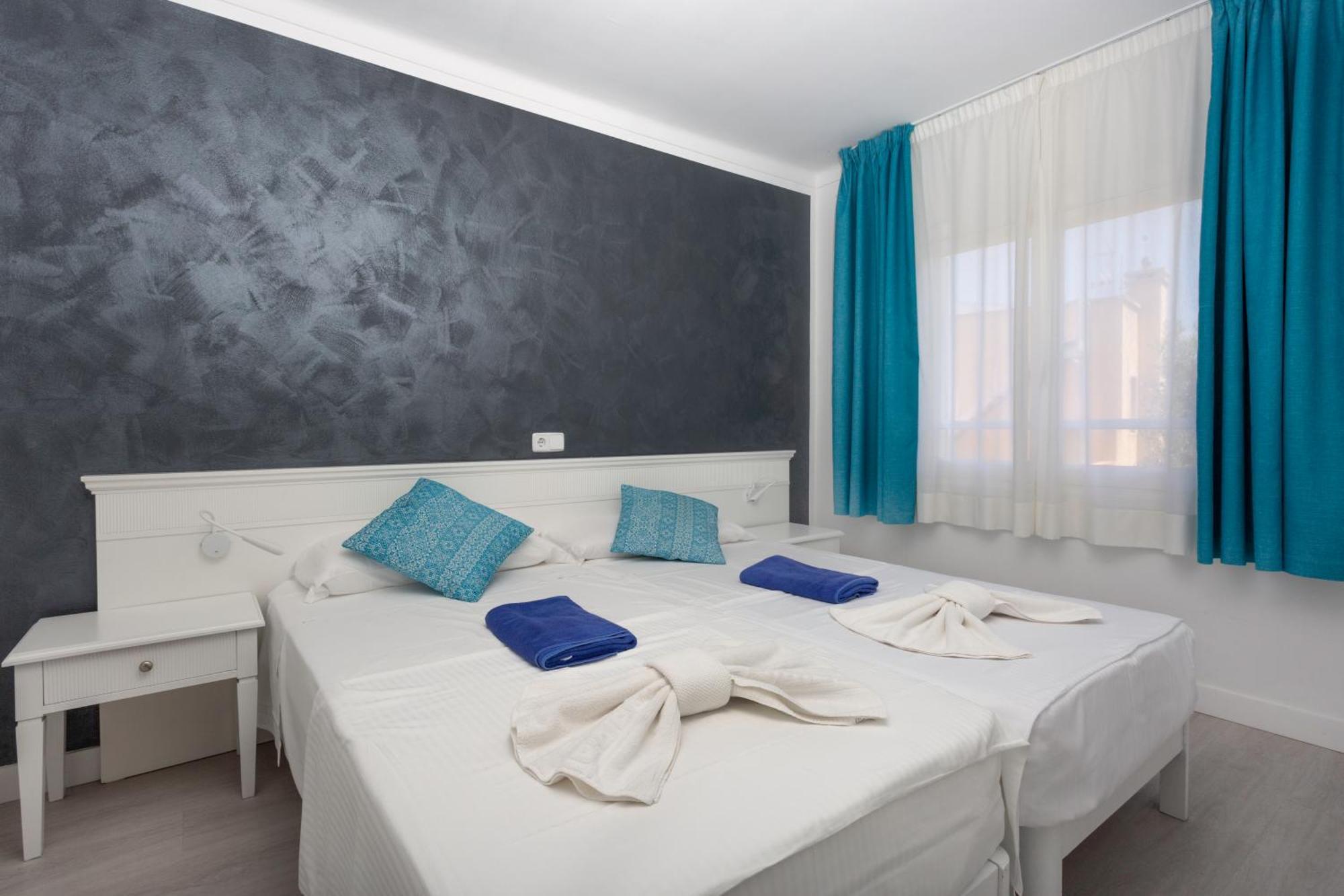Ferrera Suites กาลาแฟร์เรรา ภายนอก รูปภาพ