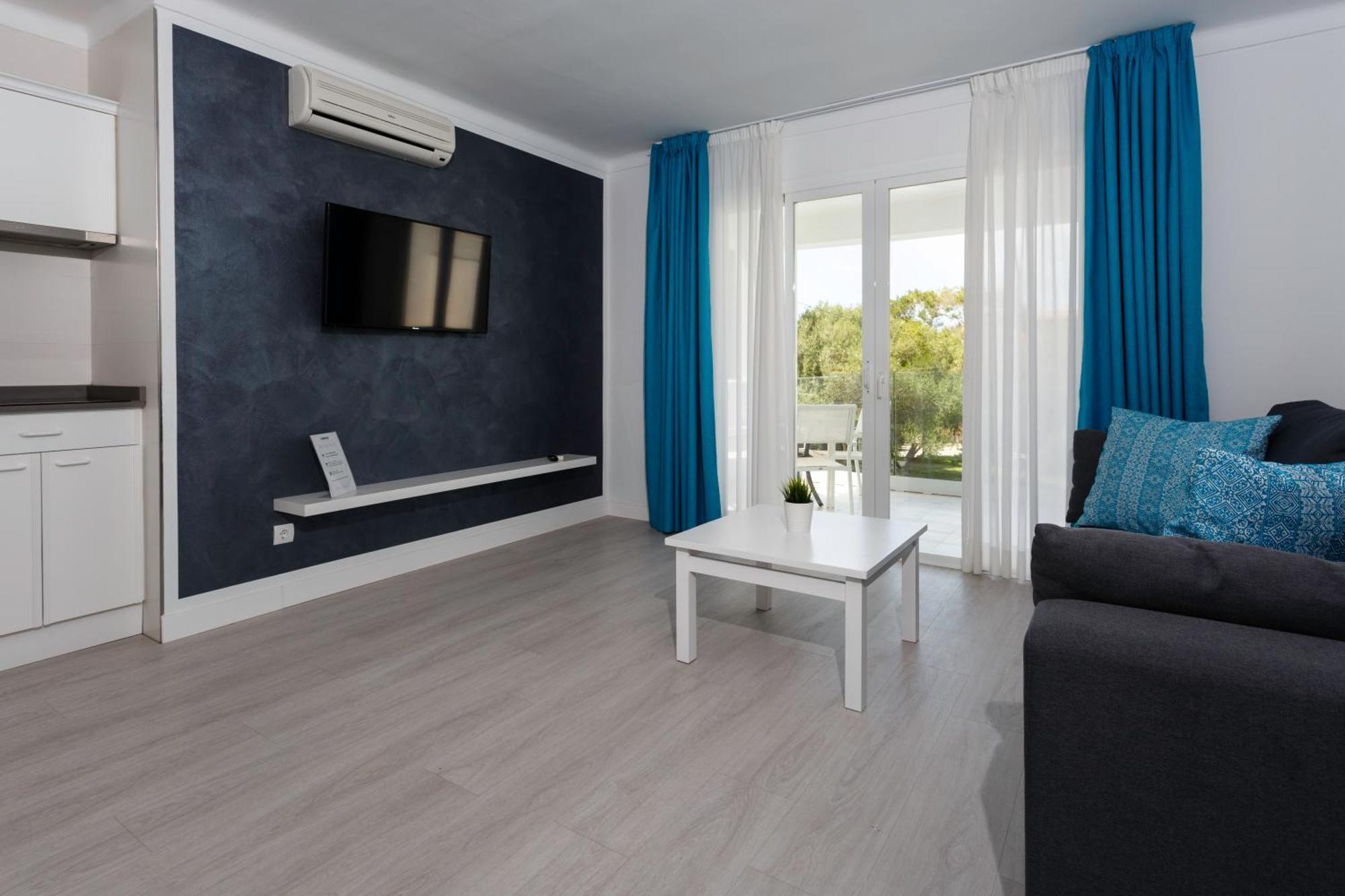Ferrera Suites กาลาแฟร์เรรา ภายนอก รูปภาพ